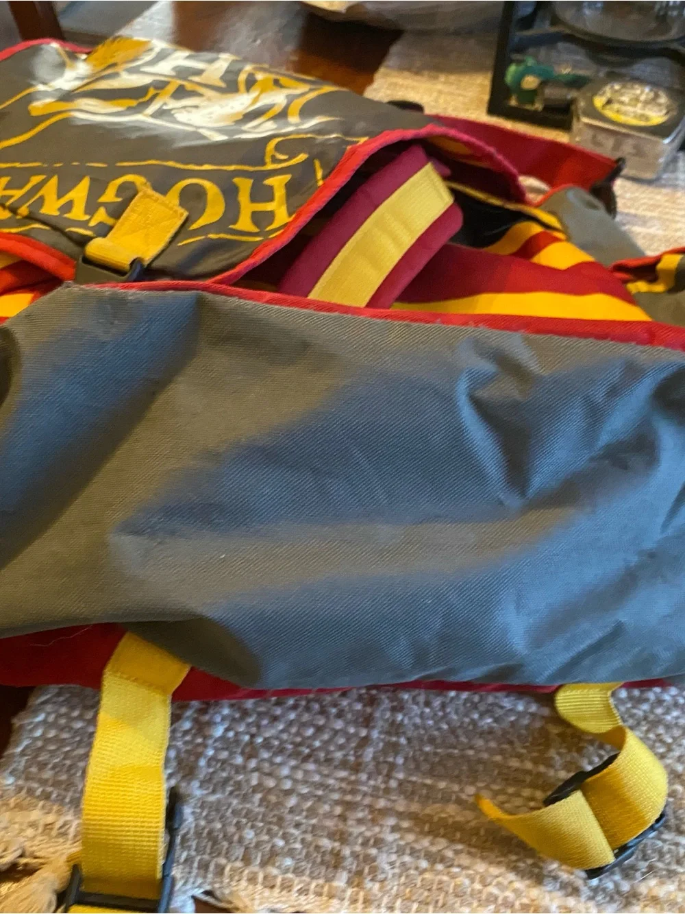 Warner Bros. Kids Backpack - Red & Yellow Hogwarts Crest